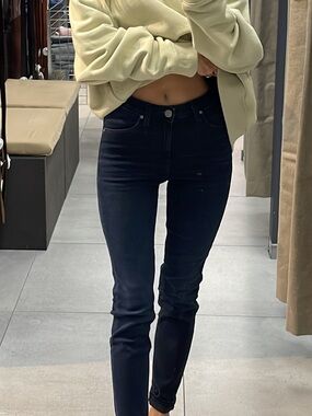 New! classic Blue denim Lee skinny high waist jeans 24